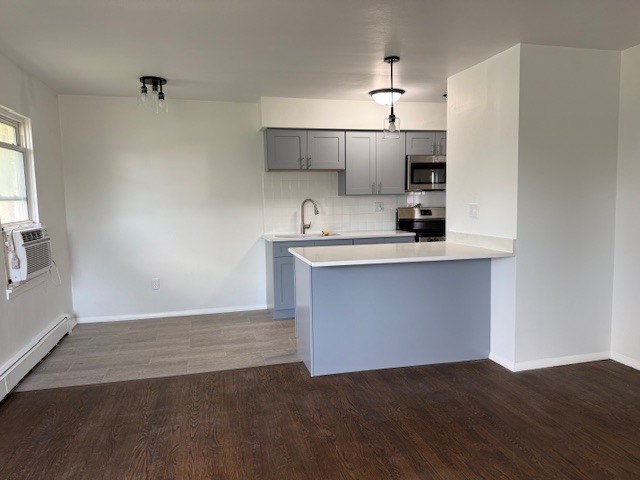 771 Greenview Street #1, Gurnee, IL 60031