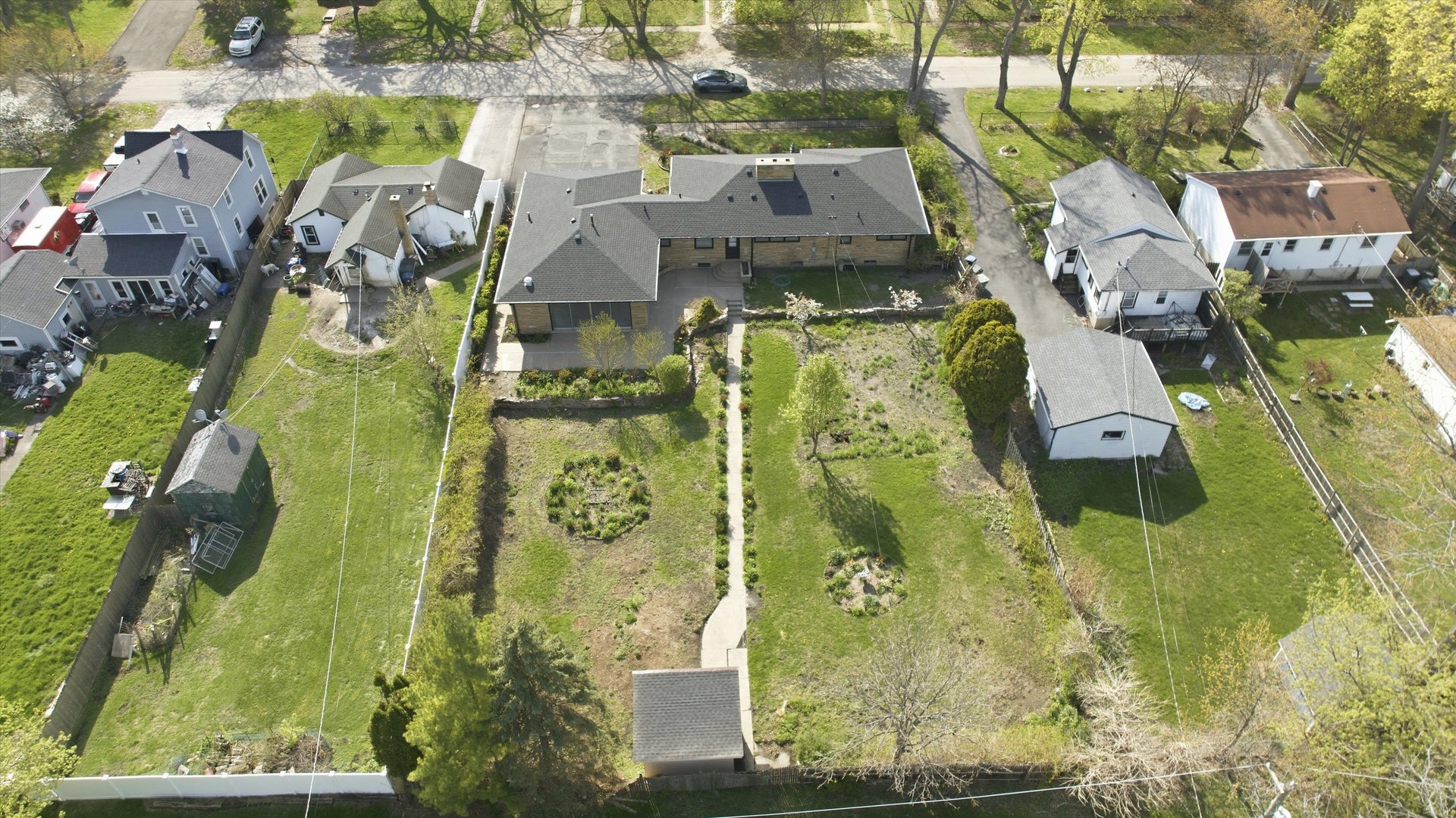 1907 Elim Avenue, Zion, IL 60099