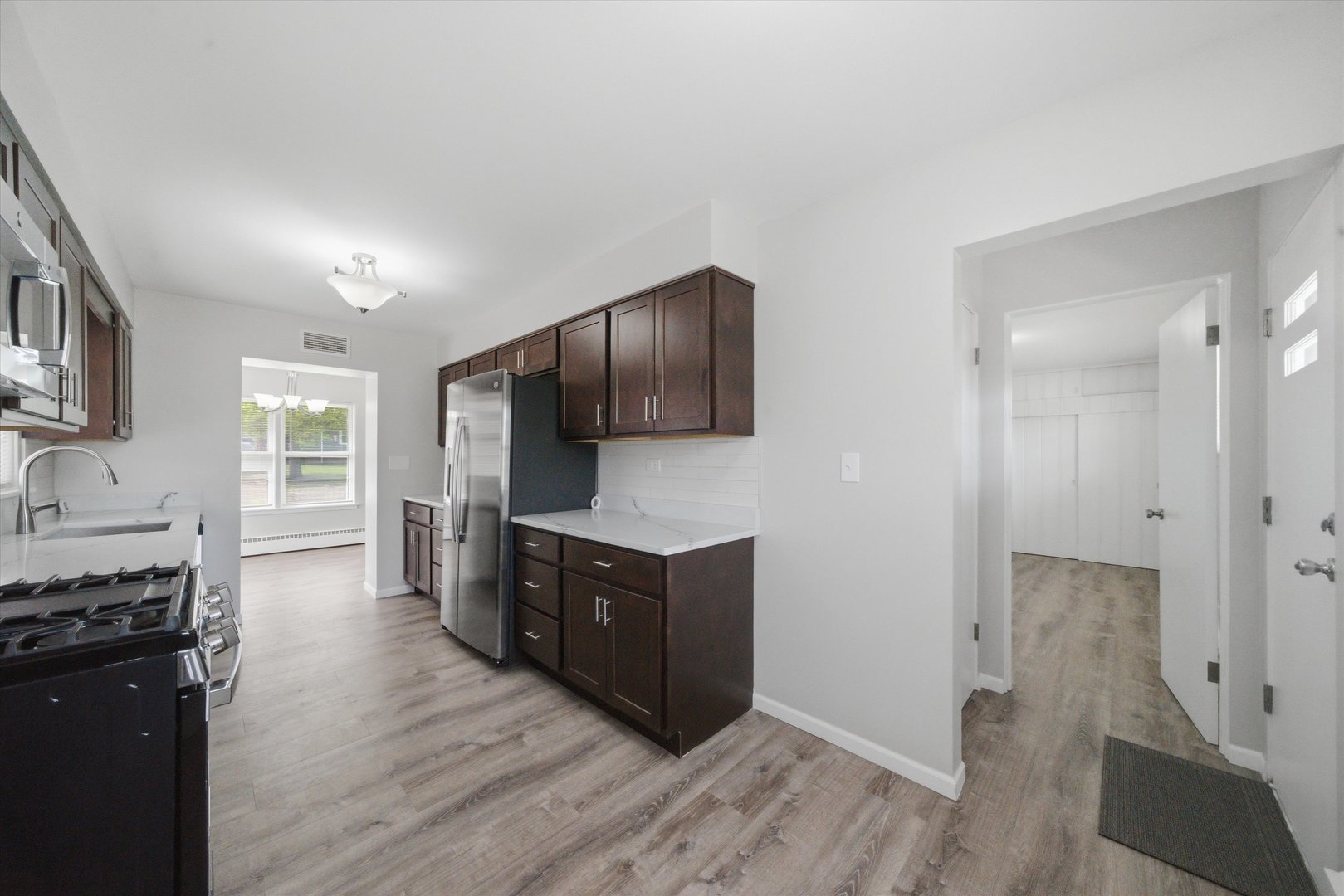 1907 Elim Avenue, Zion, IL 60099