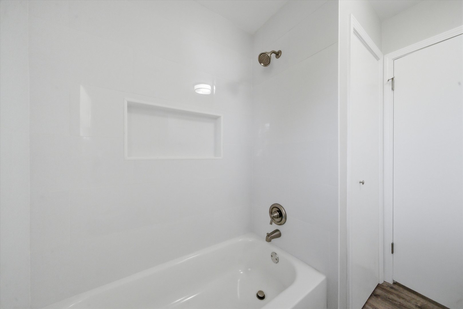 1907 Elim Avenue, Zion, IL 60099