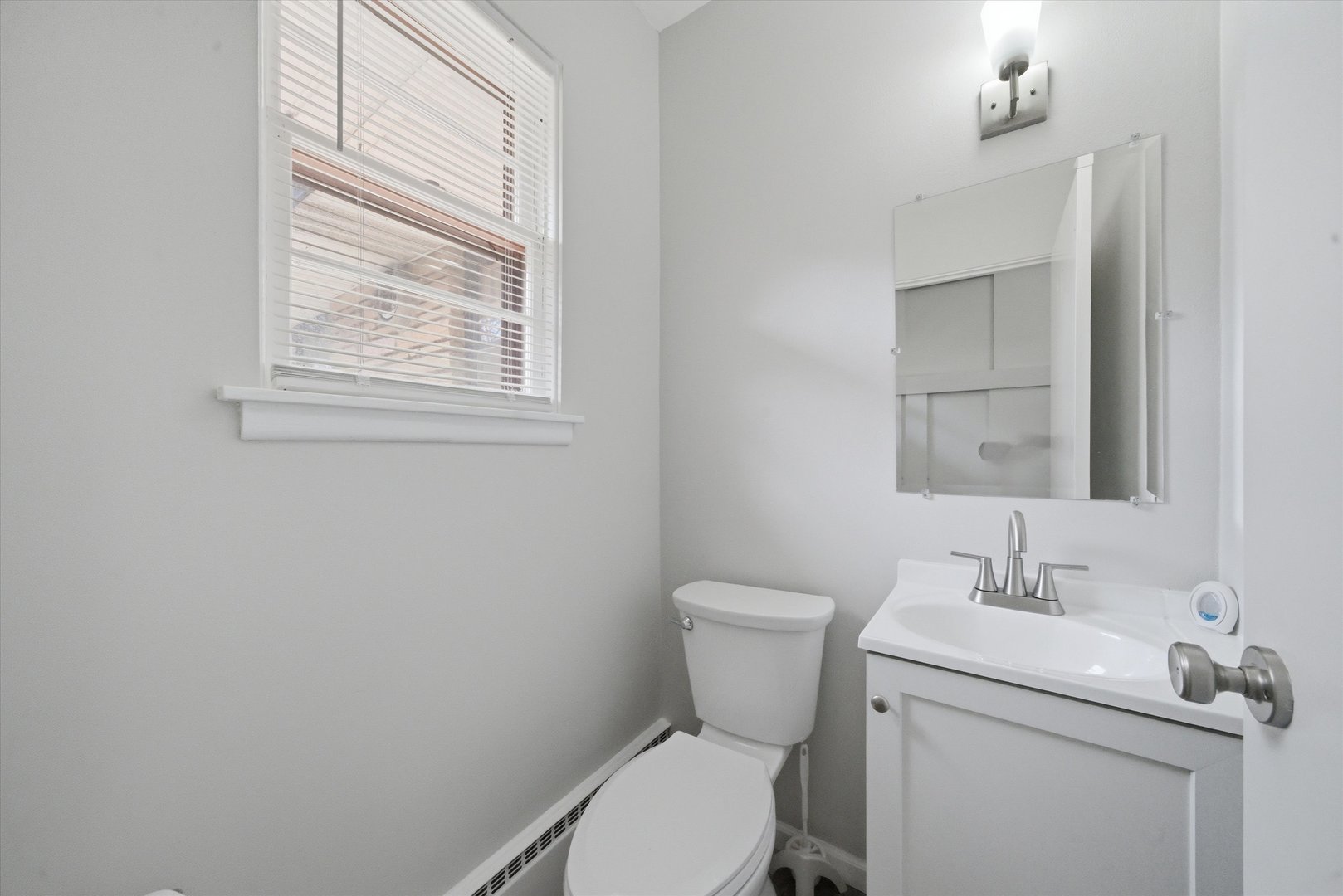 1907 Elim Avenue, Zion, IL 60099