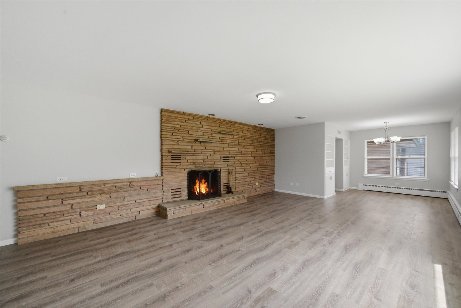 1907 Elim Avenue, Zion, IL 60099