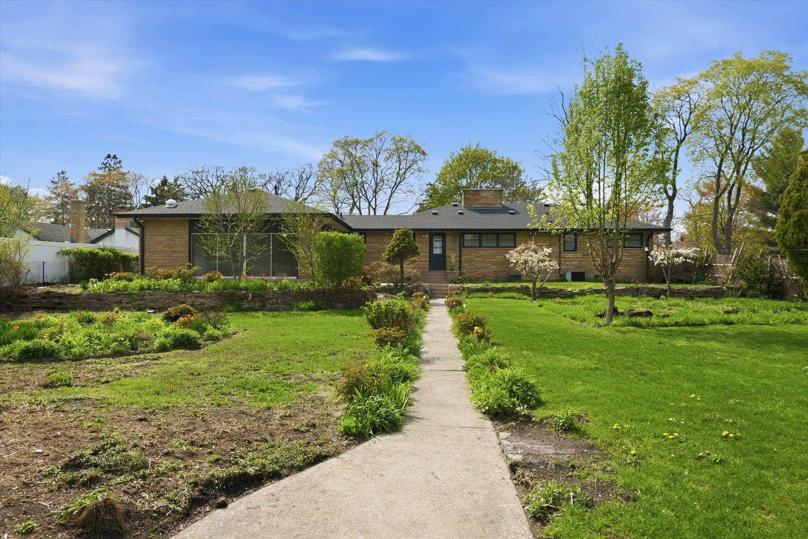 1907 Elim Avenue, Zion, IL 60099