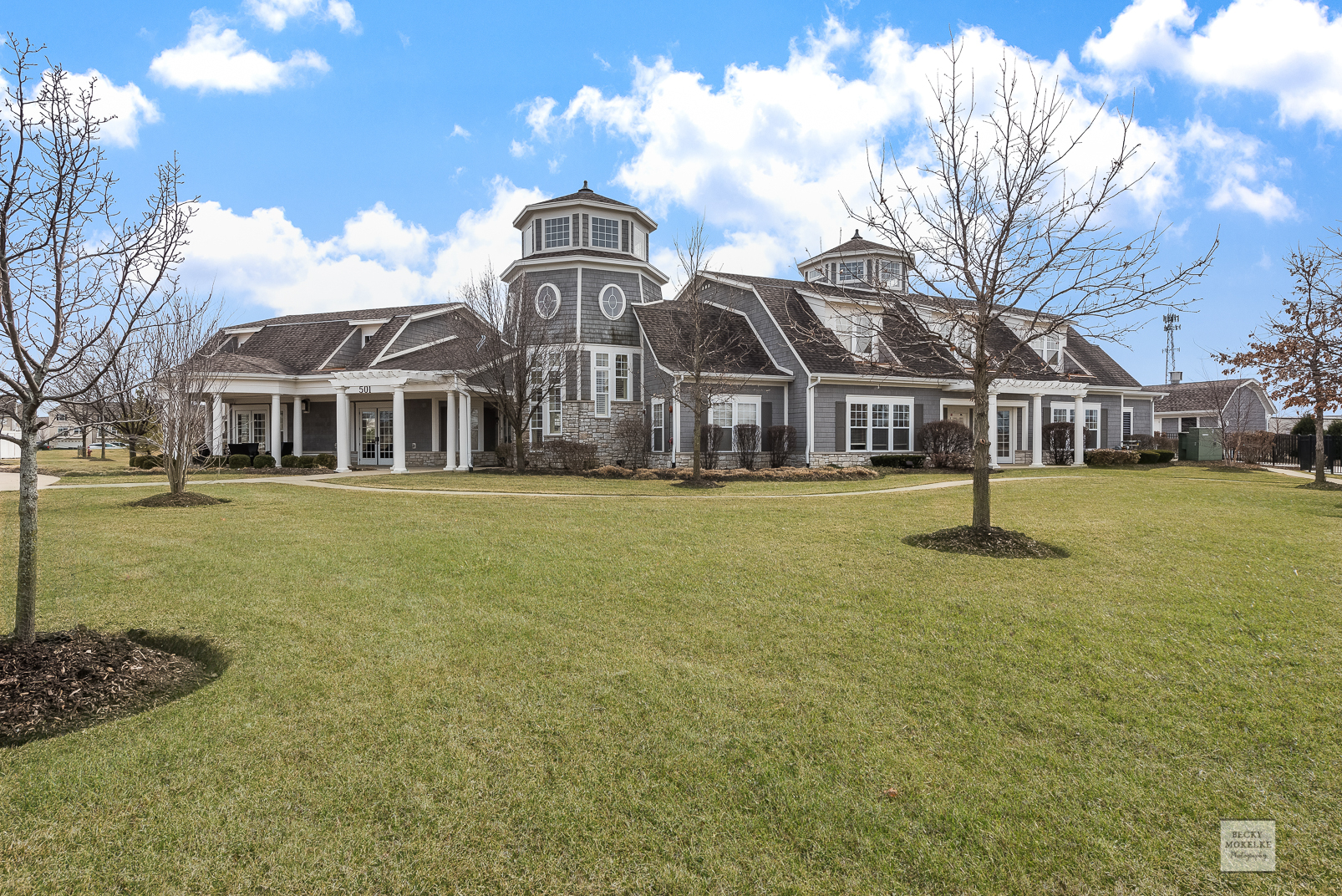 816 Colchester Drive, Oswego, IL 60543