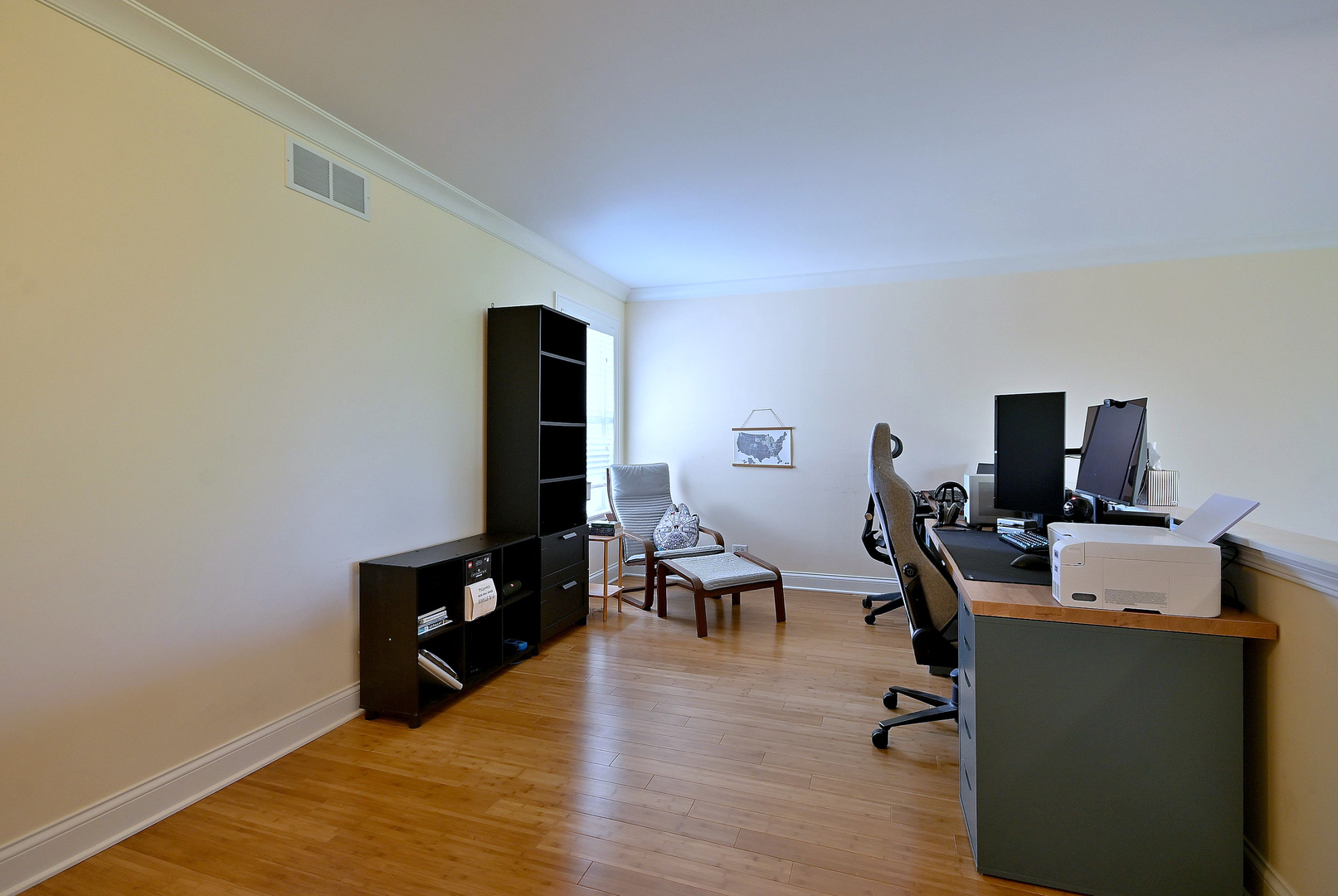 967 Oak Ridge Boulevard, Elgin, IL 60120