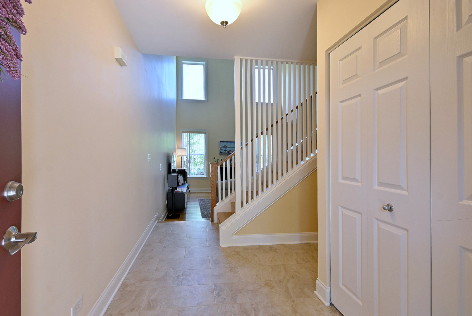 967 Oak Ridge Boulevard, Elgin, IL 60120