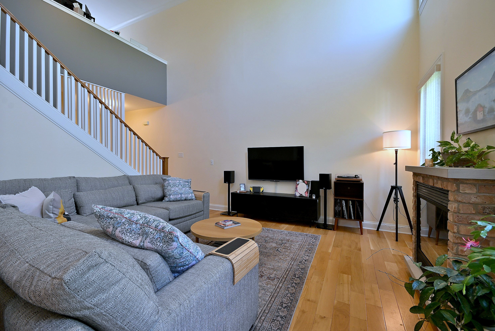 967 Oak Ridge Boulevard, Elgin, IL 60120