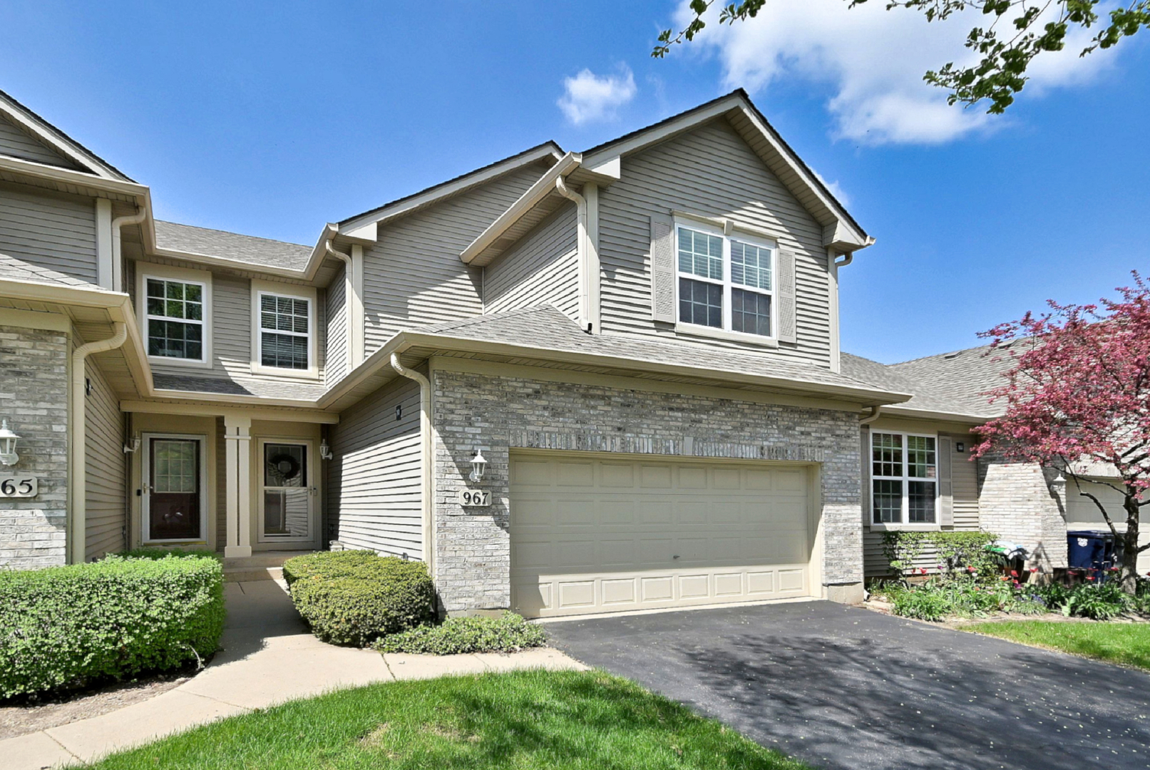 967 Oak Ridge Boulevard, Elgin, IL 60120