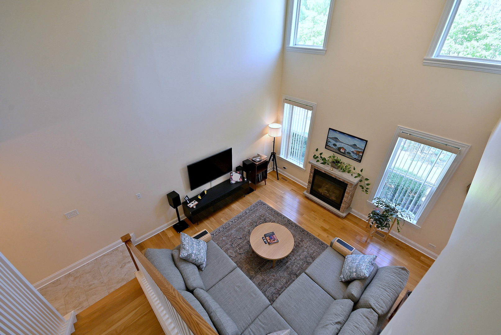 967 Oak Ridge Boulevard, Elgin, IL 60120