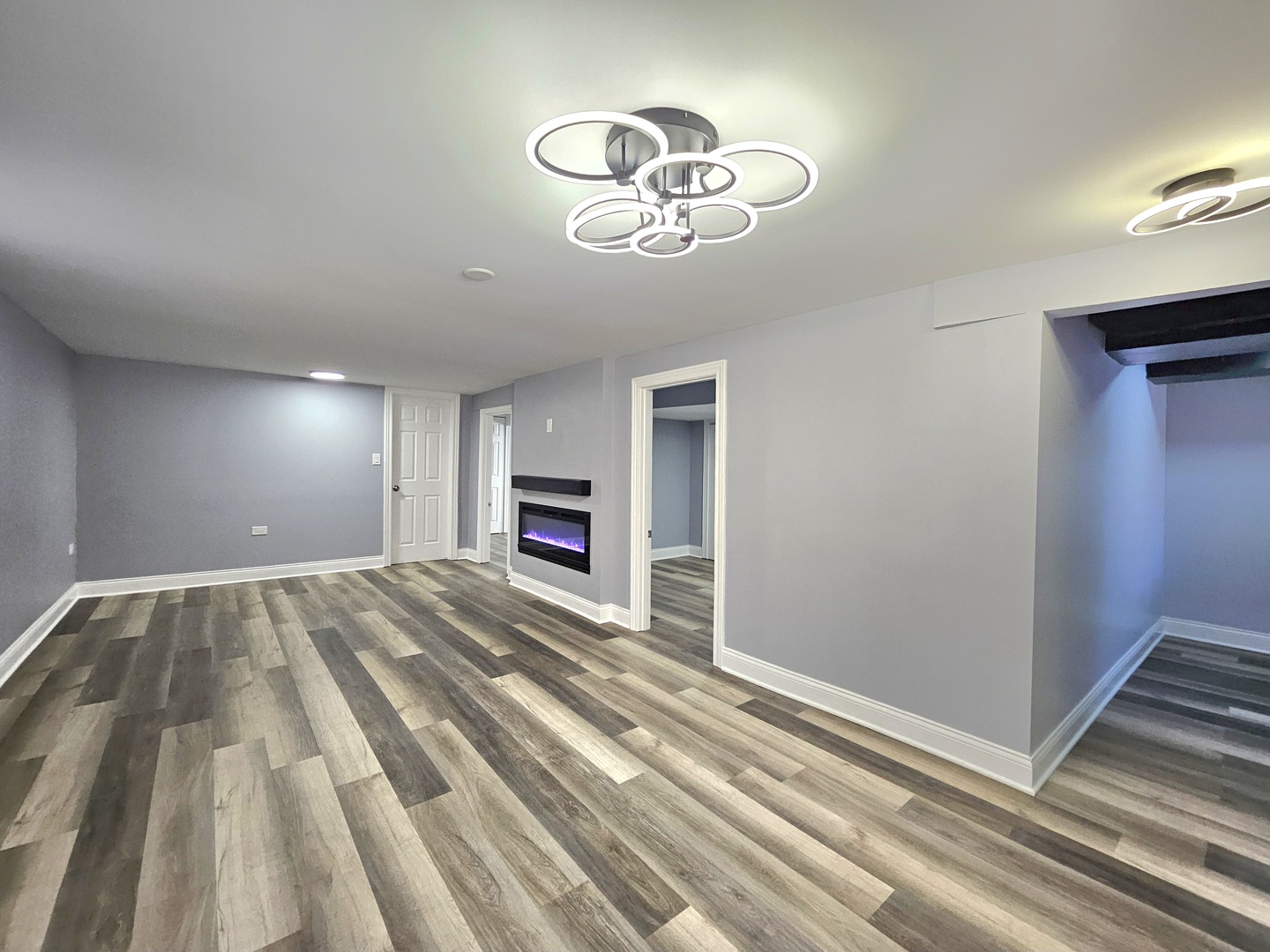 8244 S Troy Street, Chicago, IL 60652