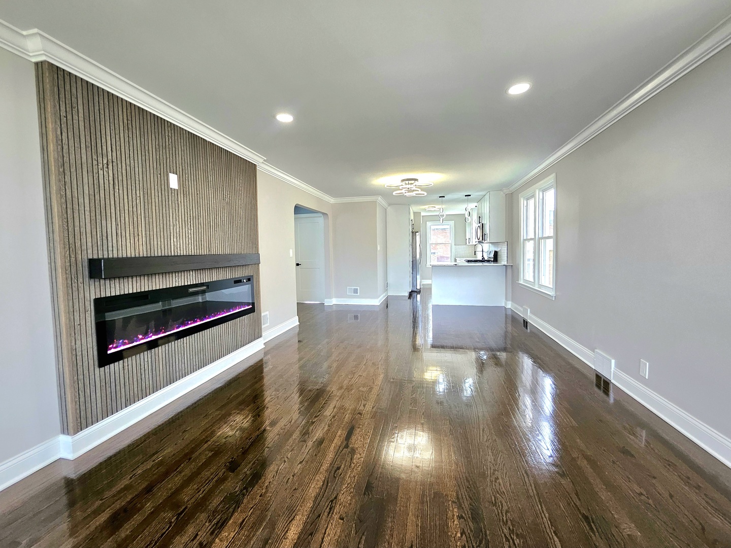 8244 S Troy Street, Chicago, IL 60652