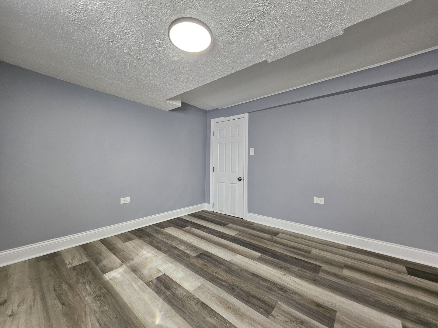 8244 S Troy Street, Chicago, IL 60652