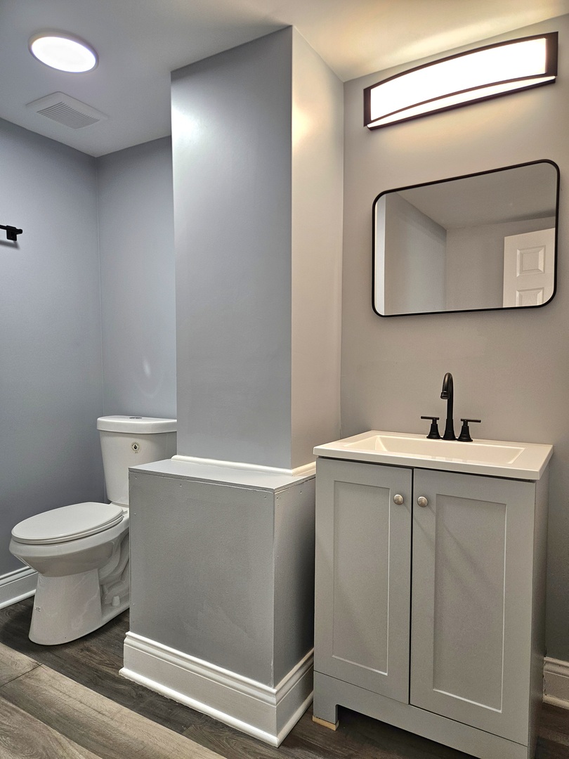 8244 S Troy Street, Chicago, IL 60652