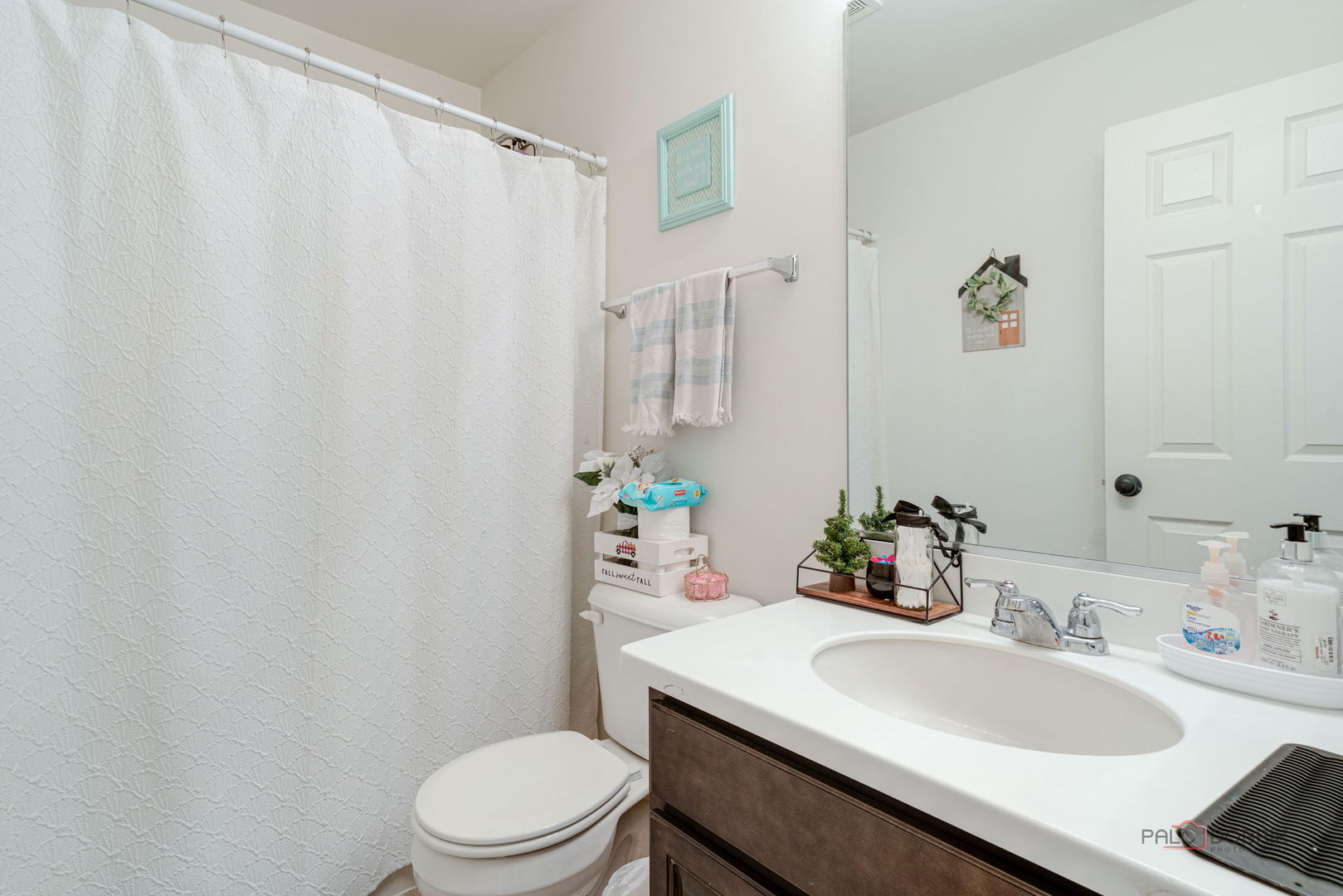 7058 Hidden Green Circle, Fox Lake, IL 60020