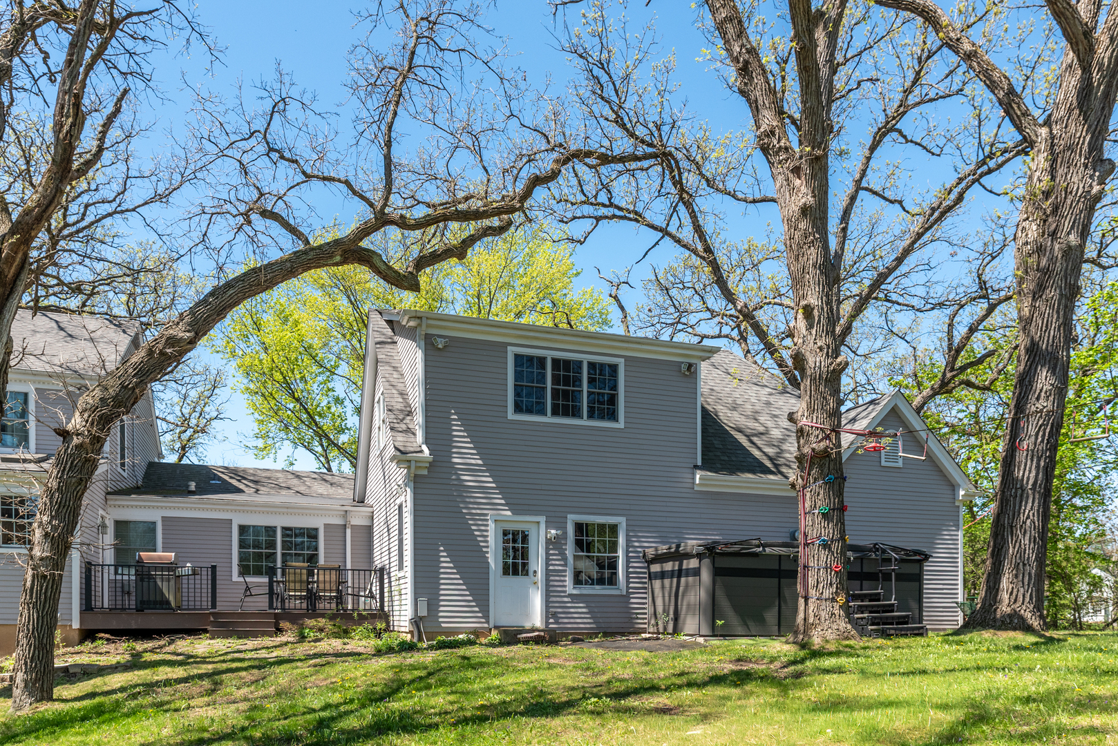 21101 N Middleton Drive, Kildeer, IL 60047