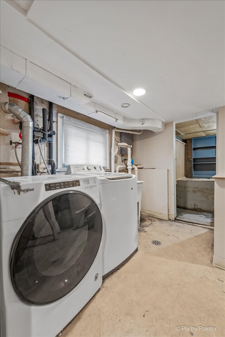 217 W School Street, Villa Park, IL 60181