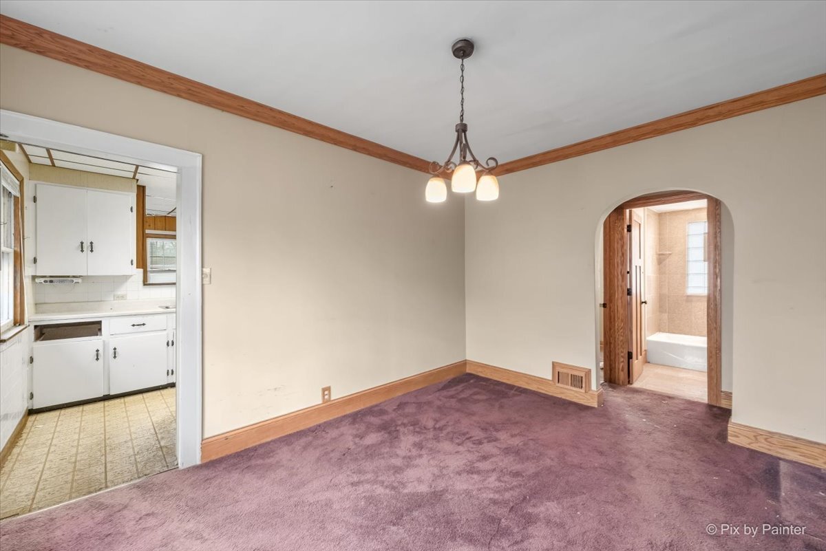 217 W School Street, Villa Park, IL 60181