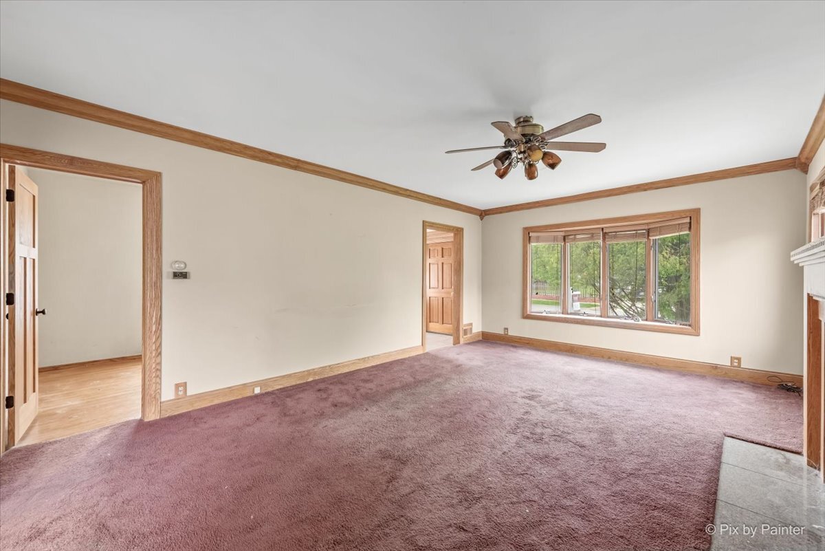 217 W School Street, Villa Park, IL 60181