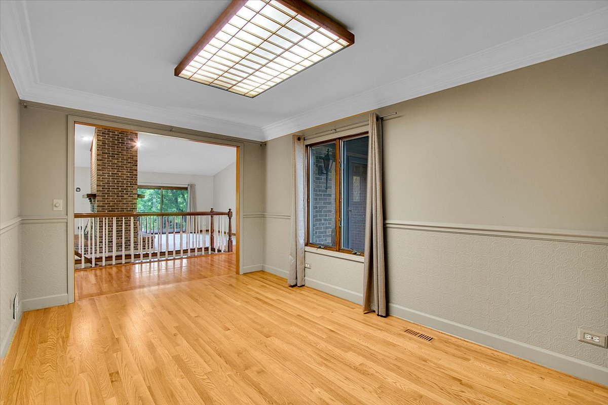 90 Briargate Road, Cary, IL 60013
