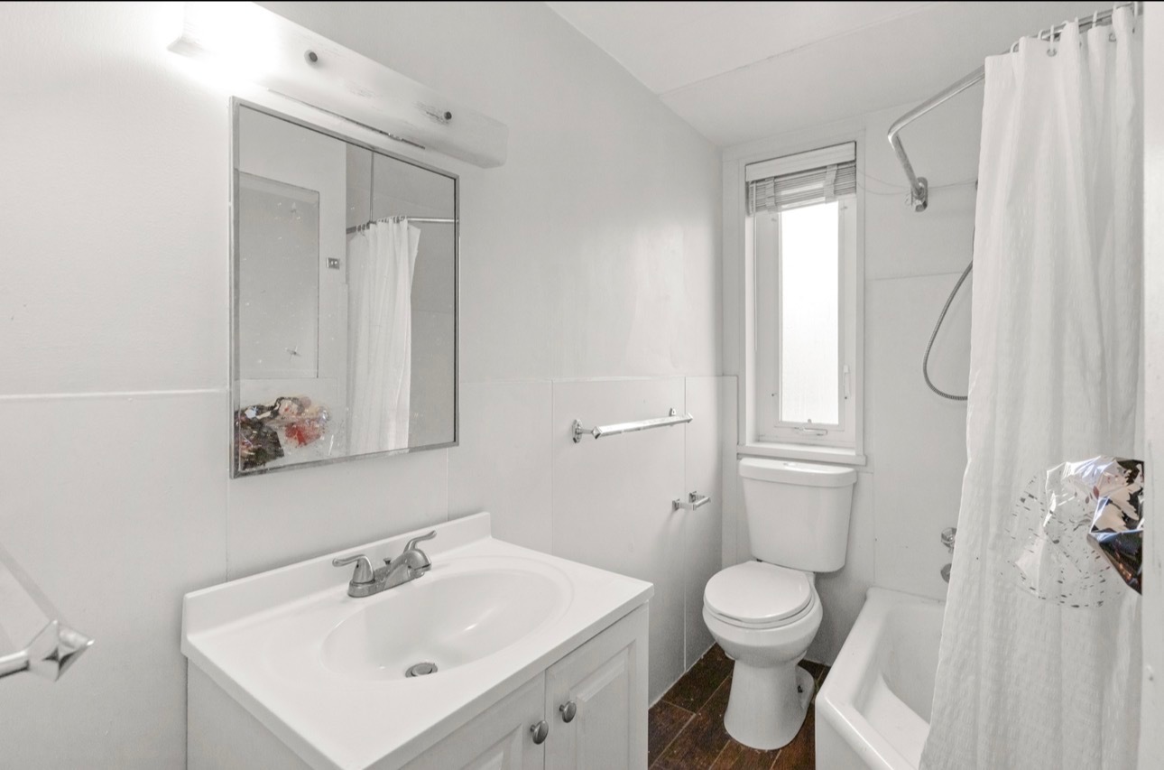 7206 Oak Avenue #2SE, River Forest, IL 60305