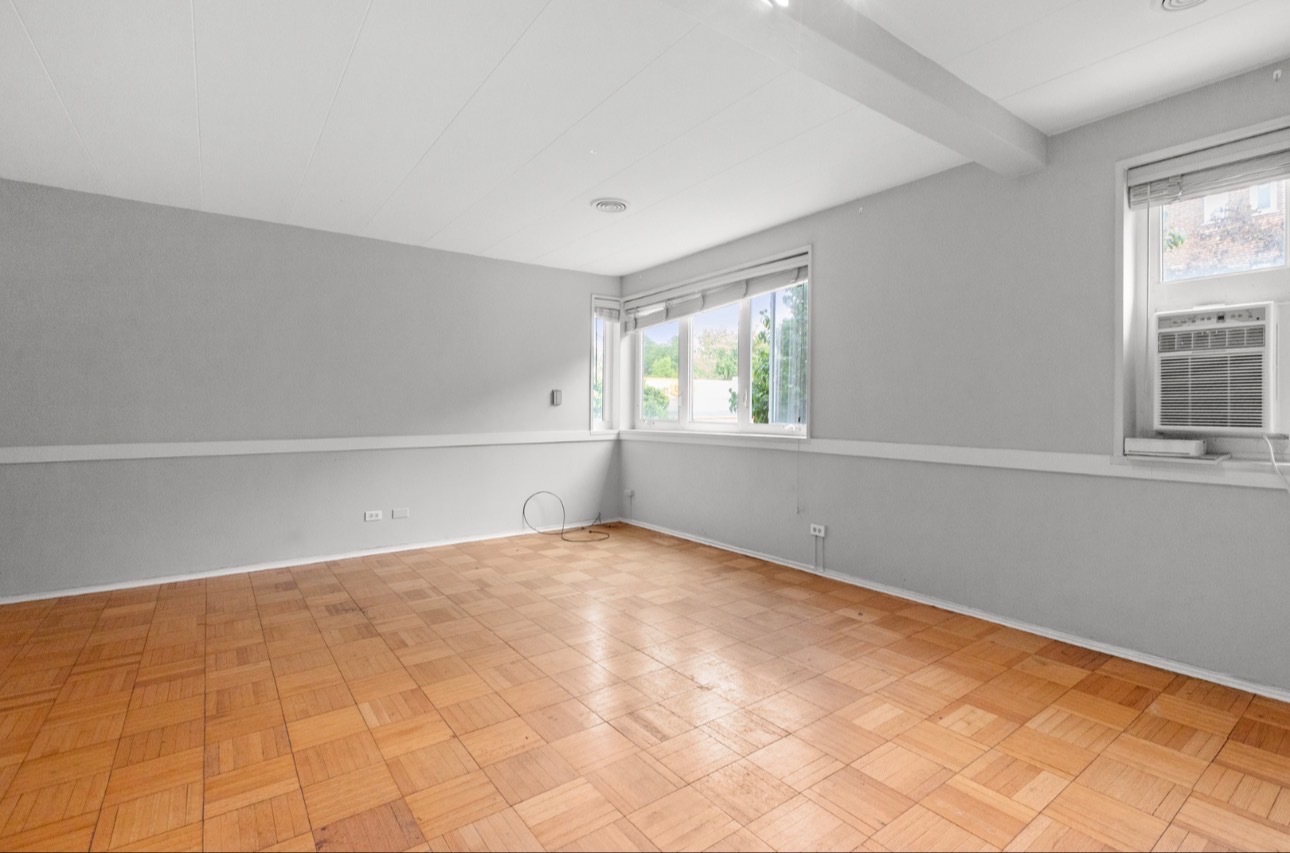 7206 Oak Avenue #2SE, River Forest, IL 60305