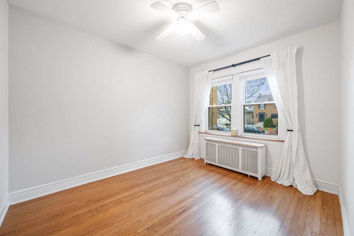 3220 N Keating Avenue, Chicago, IL 60641