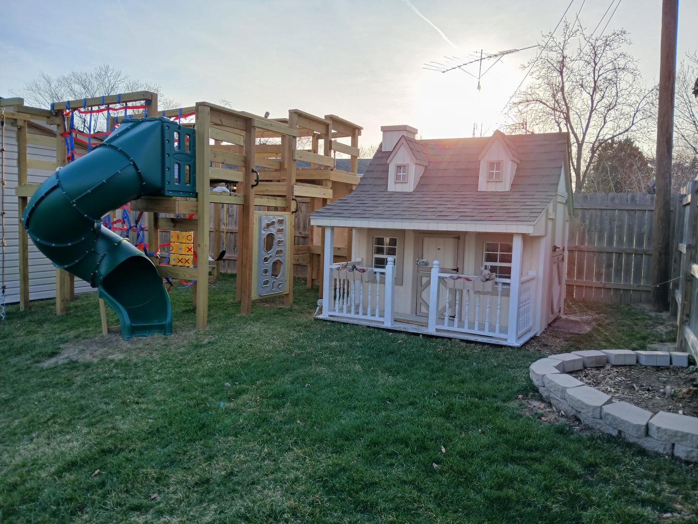 18468 W Meadow Lane, Gurnee, IL 60031