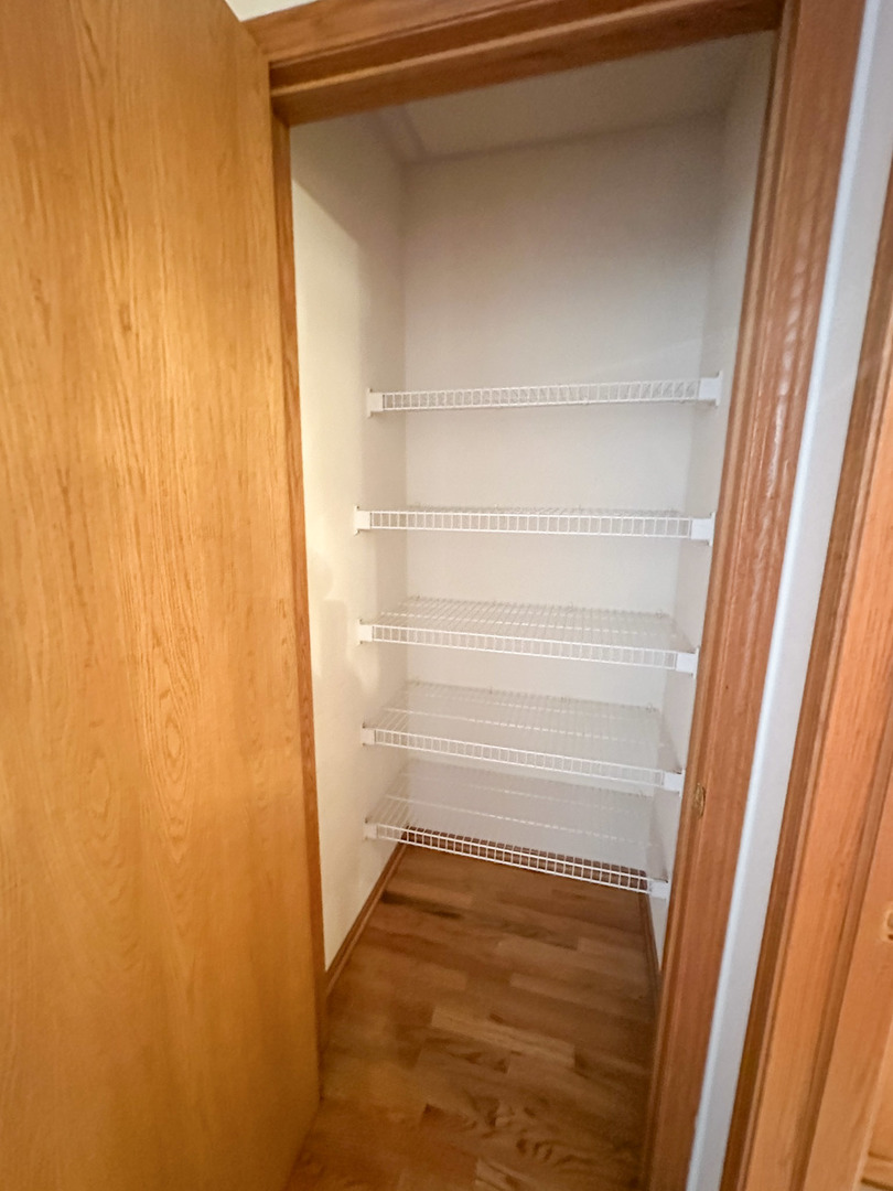 4700 N Harlem Avenue #306, Harwood Heights, IL 60706