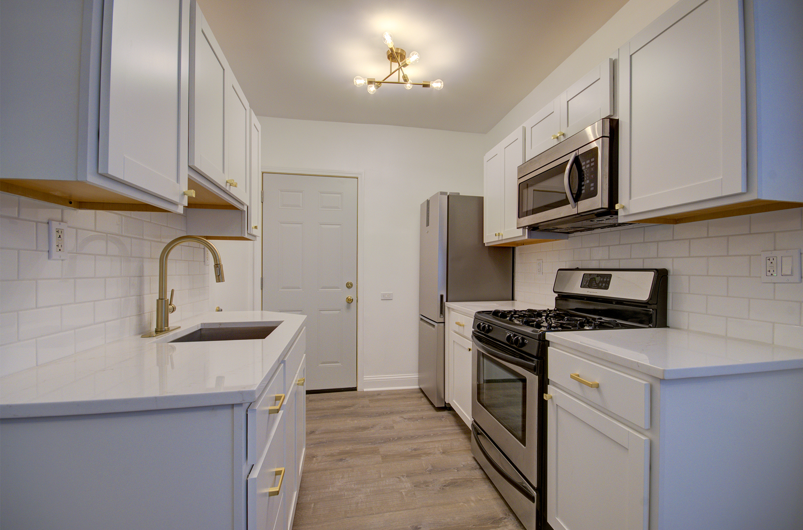 10535 S Hale Avenue #1W, Chicago, IL 60643