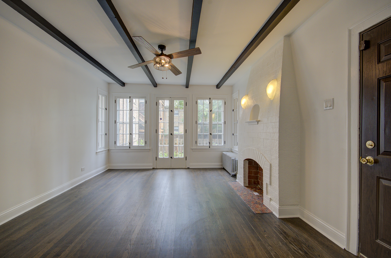 10535 S Hale Avenue #1W, Chicago, IL 60643