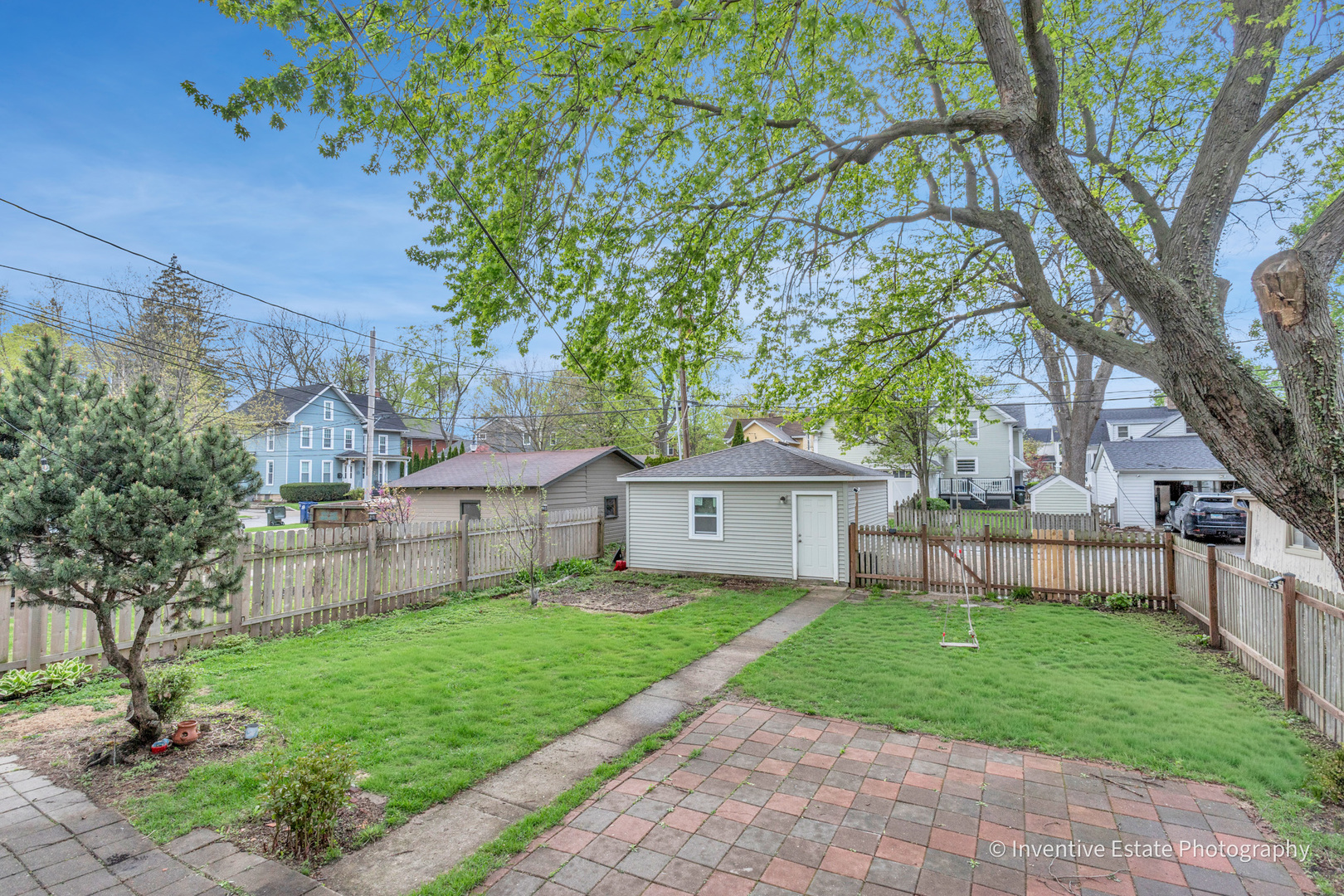 211 N Wright Street, Naperville, IL 60540