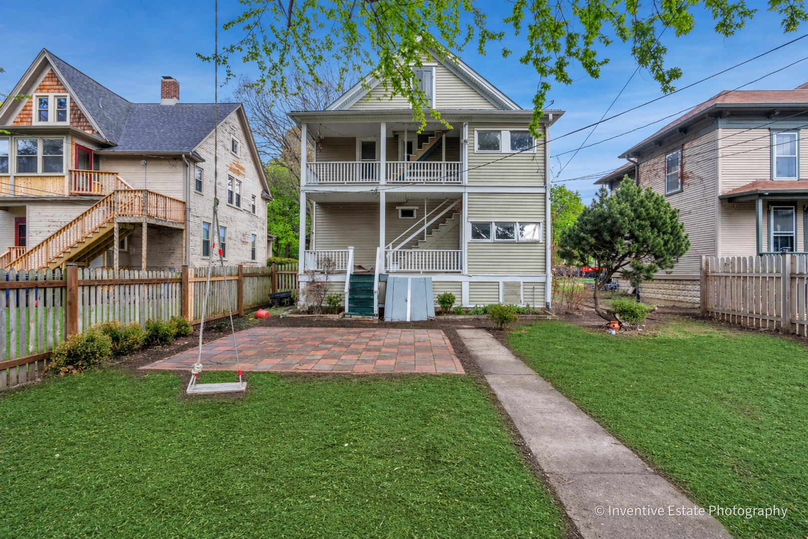 211 N Wright Street, Naperville, IL 60540