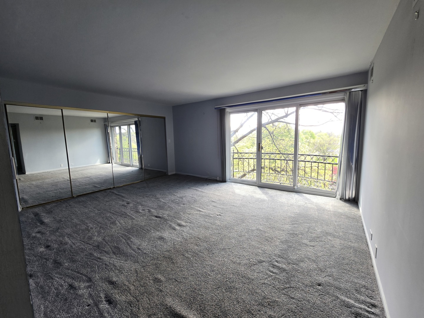 1005 Bonnie Brae Place #5F, River Forest, IL 60305