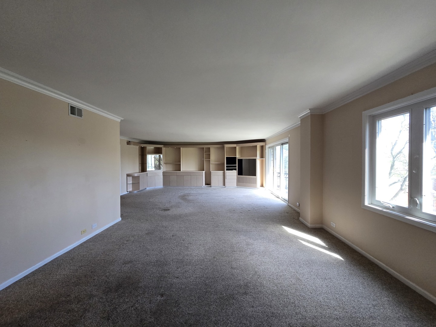 1005 Bonnie Brae Place #5F, River Forest, IL 60305