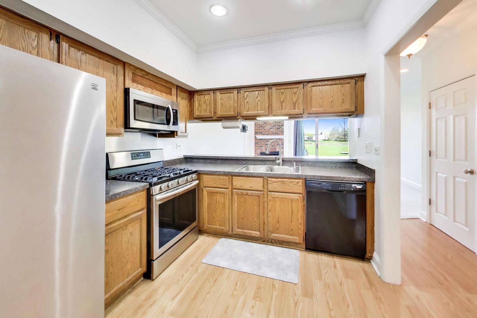 1506 GOLFVIEW Court, Glendale Heights, IL 60139