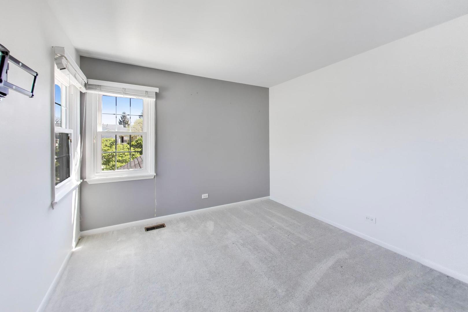 1506 GOLFVIEW Court, Glendale Heights, IL 60139