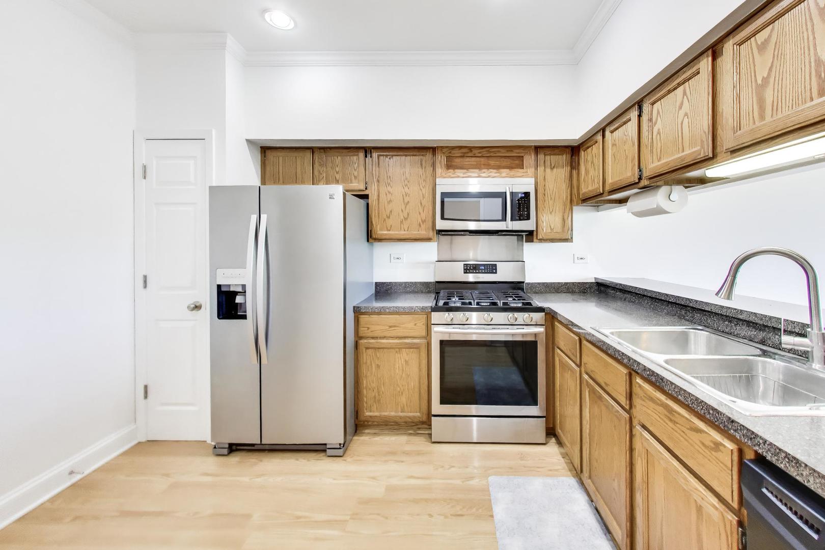 1506 GOLFVIEW Court, Glendale Heights, IL 60139