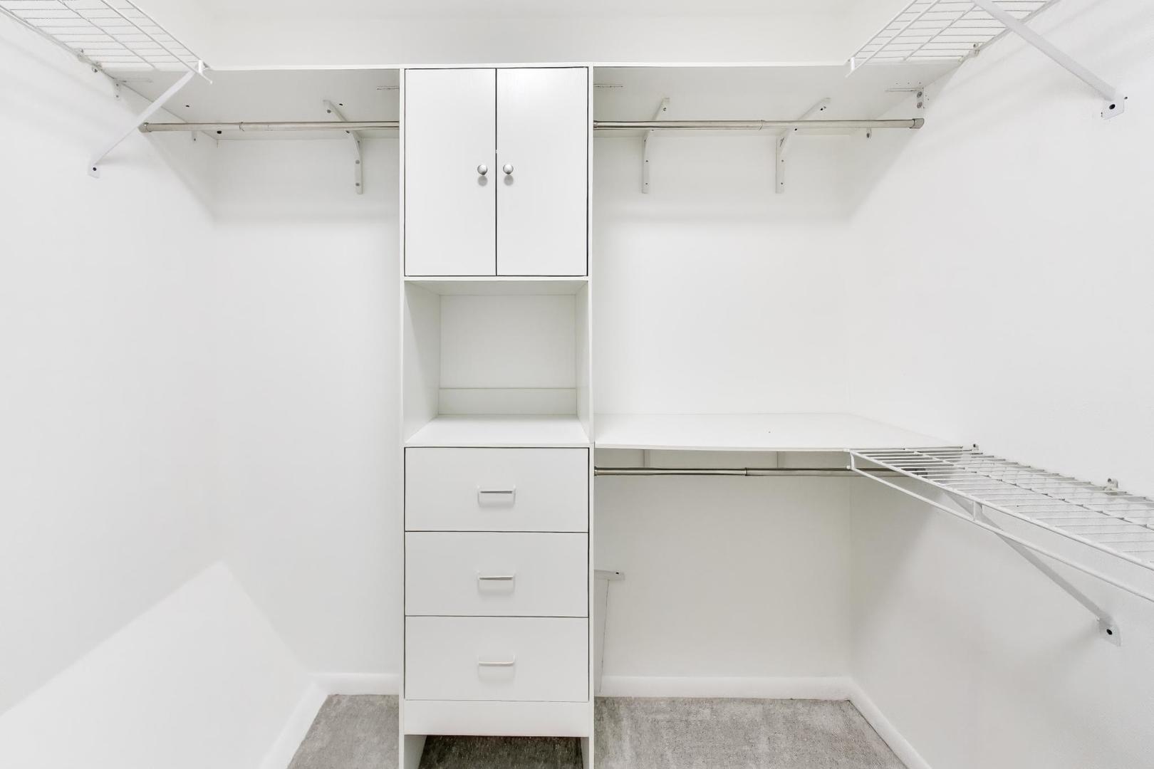 1506 GOLFVIEW Court, Glendale Heights, IL 60139