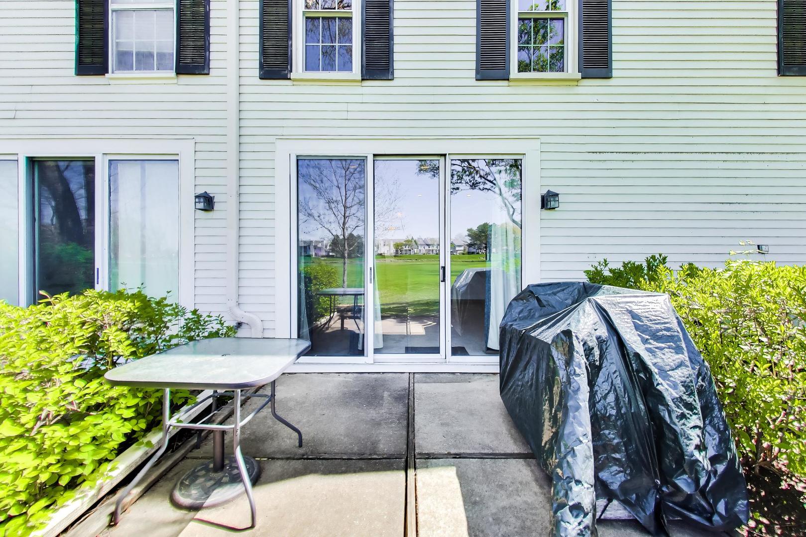 1506 GOLFVIEW Court, Glendale Heights, IL 60139