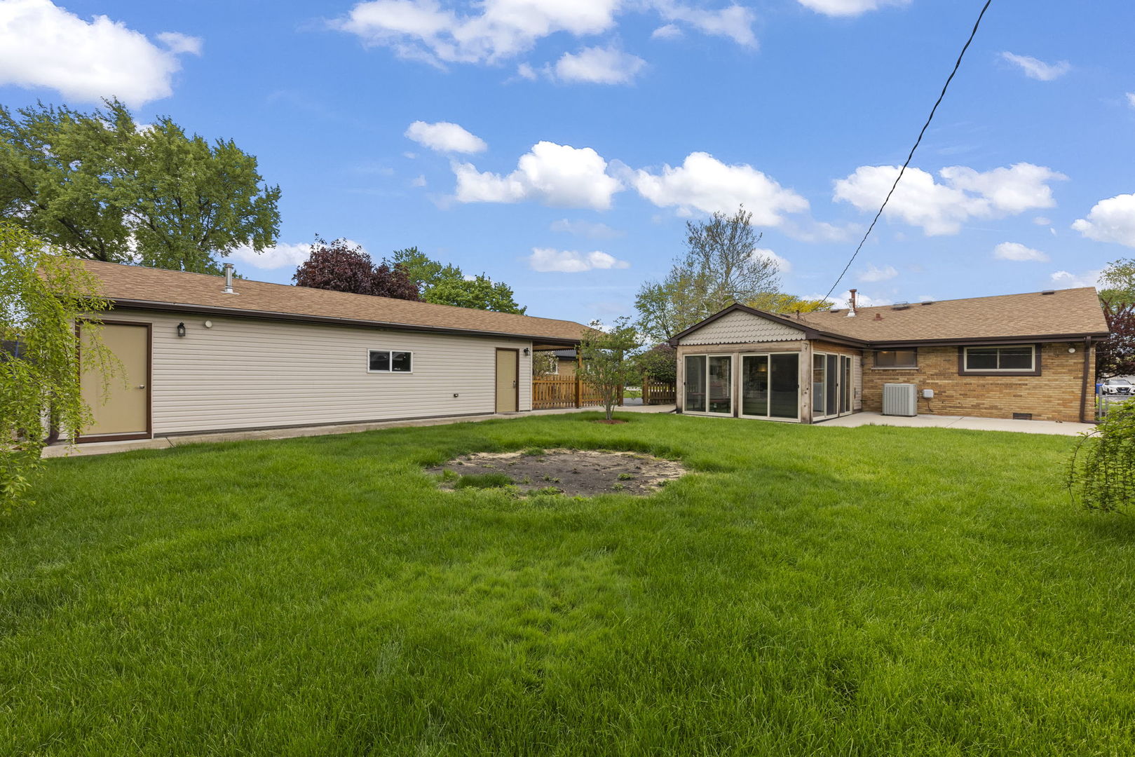 8119 S 83rd Court, Justice, IL 60458
