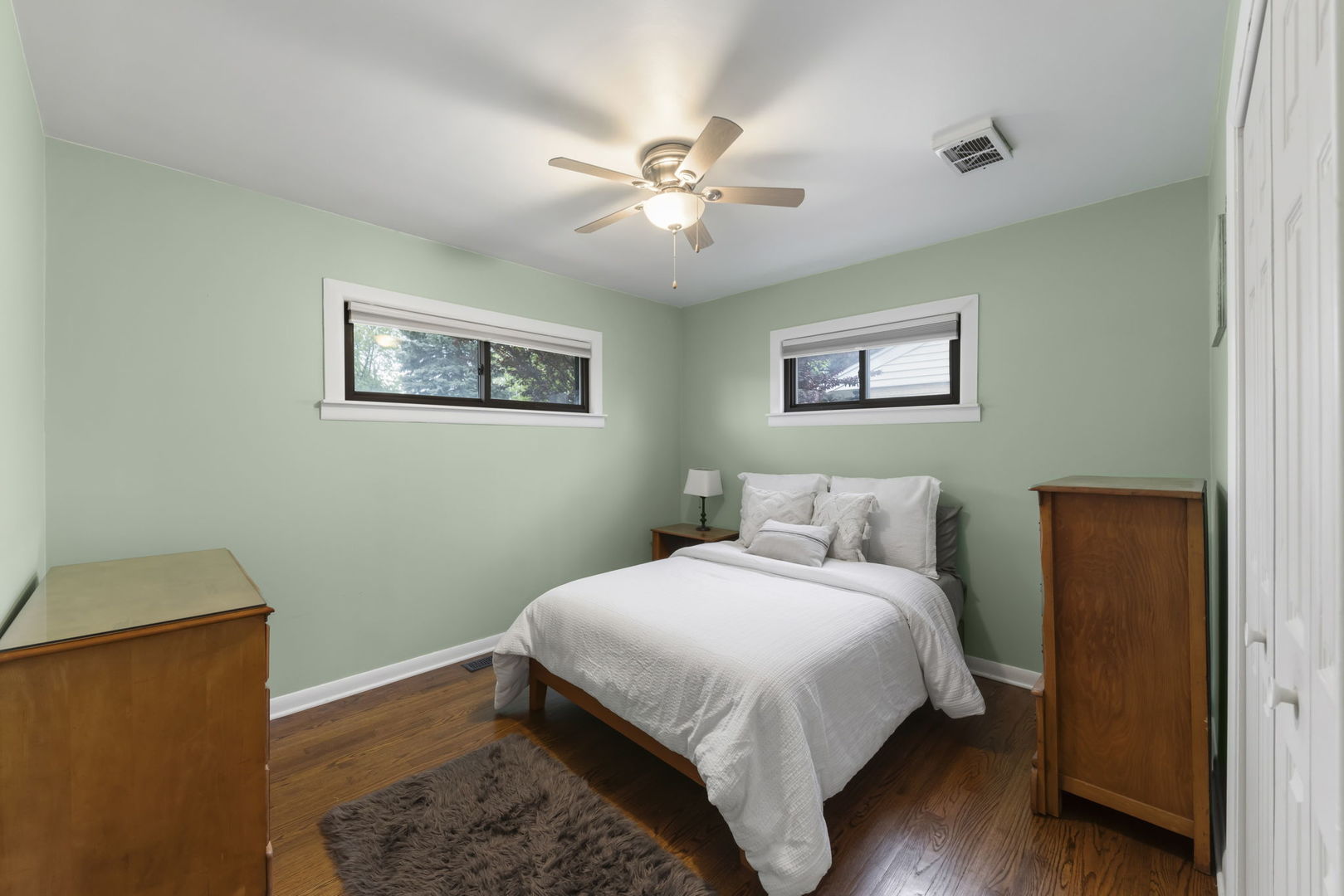 8119 S 83rd Court, Justice, IL 60458