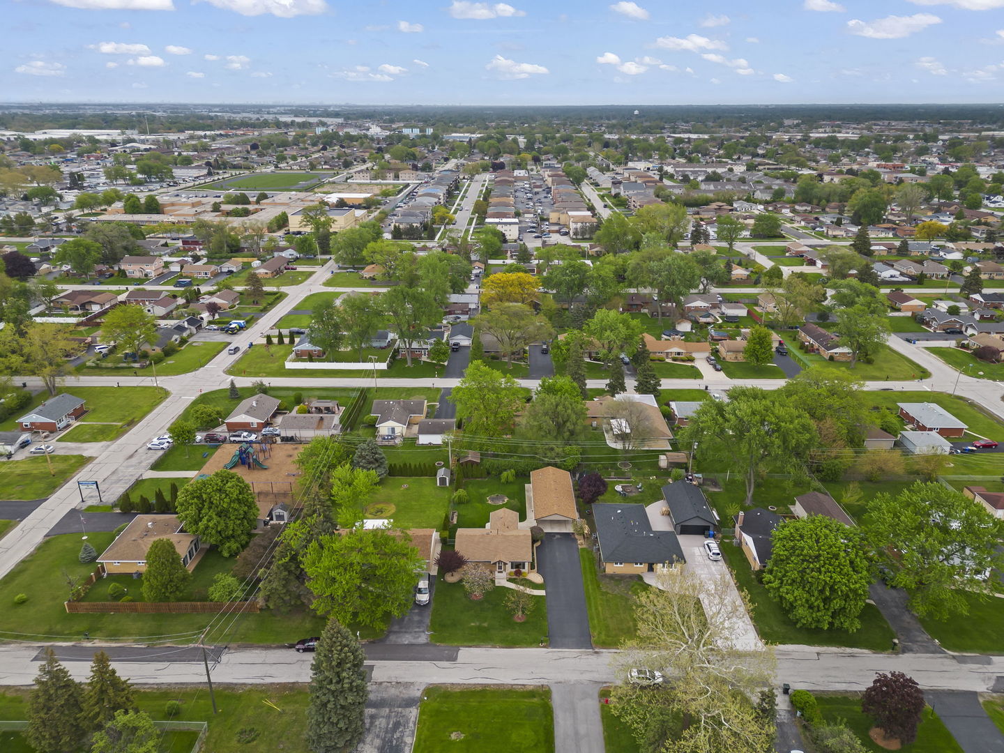 8119 S 83rd Court, Justice, IL 60458