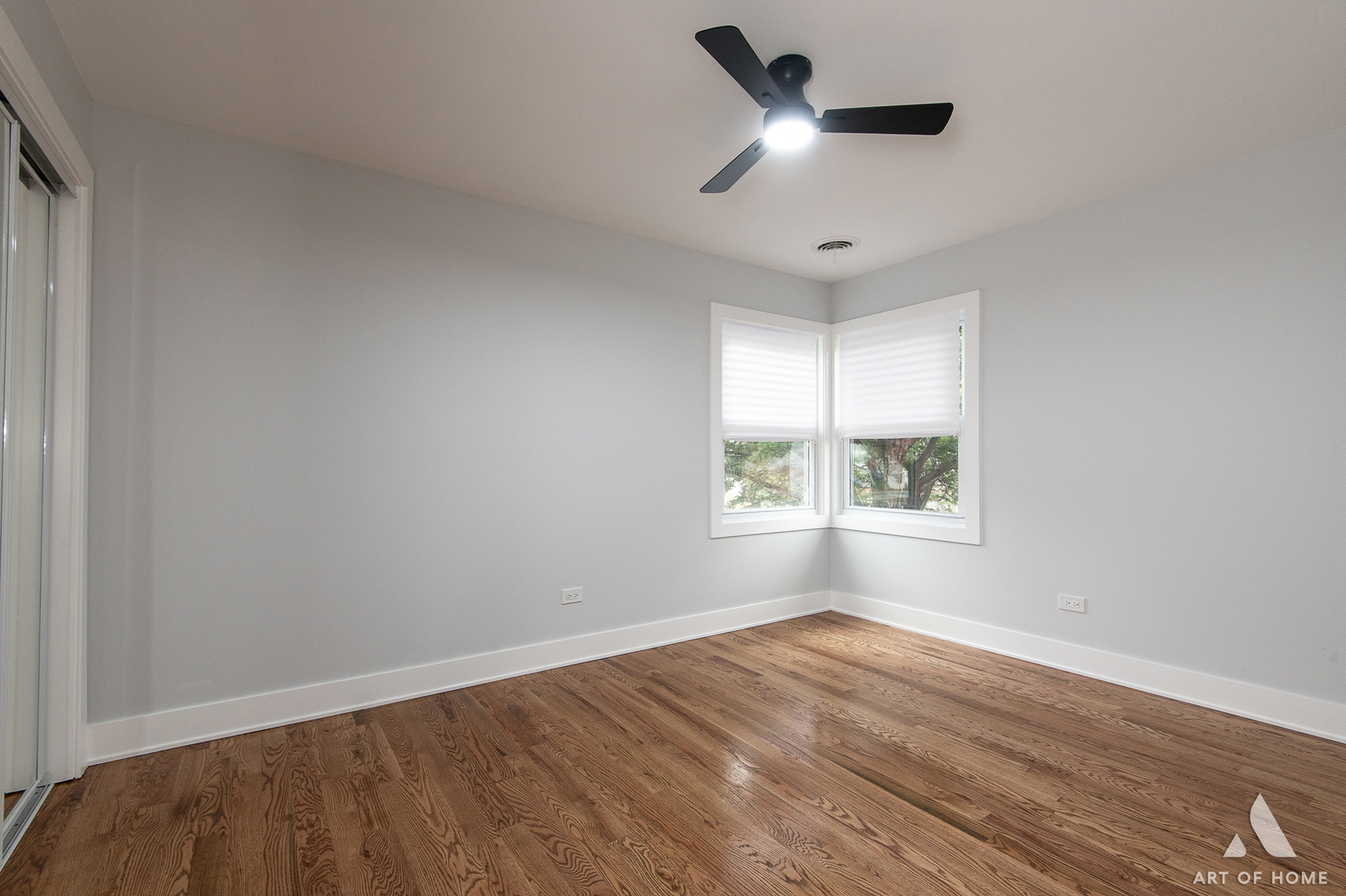 8459 S 85th Court, Hickory Hills, IL 60457