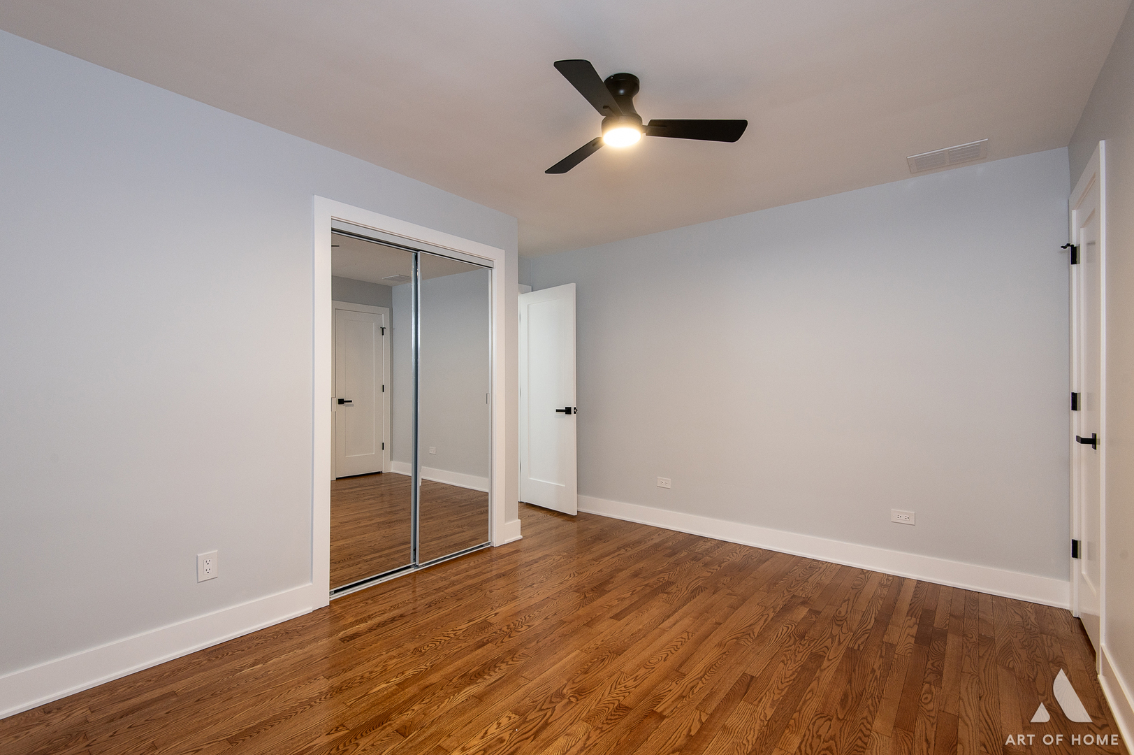 8459 S 85th Court, Hickory Hills, IL 60457