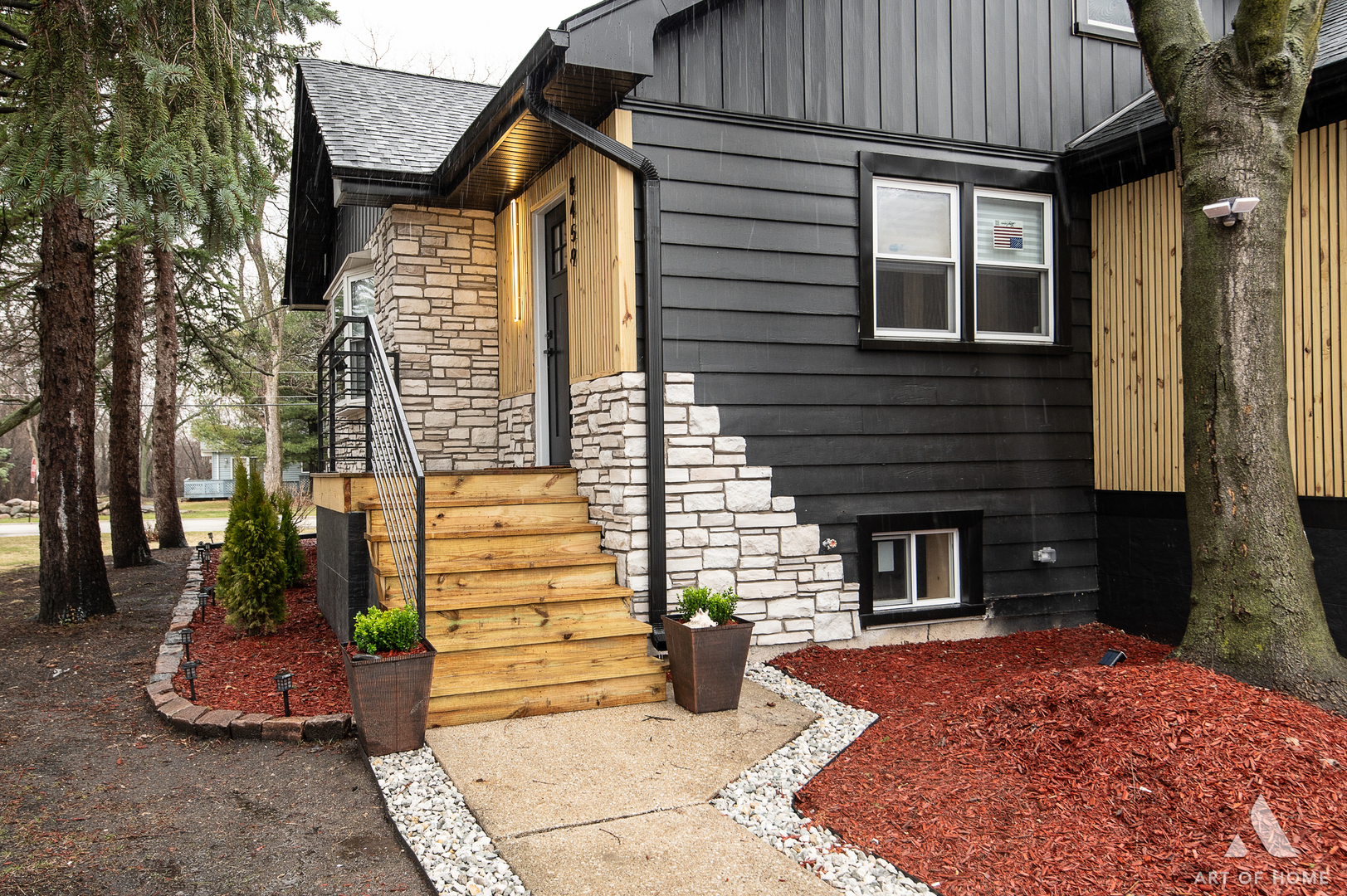 8459 S 85th Court, Hickory Hills, IL 60457