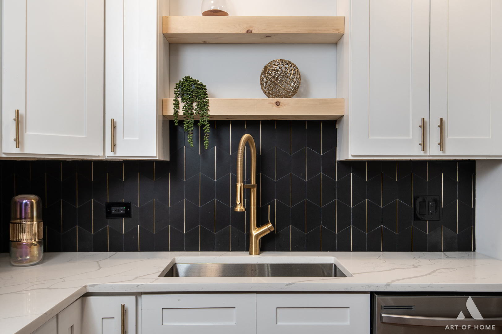 8459 S 85th Court, Hickory Hills, IL 60457