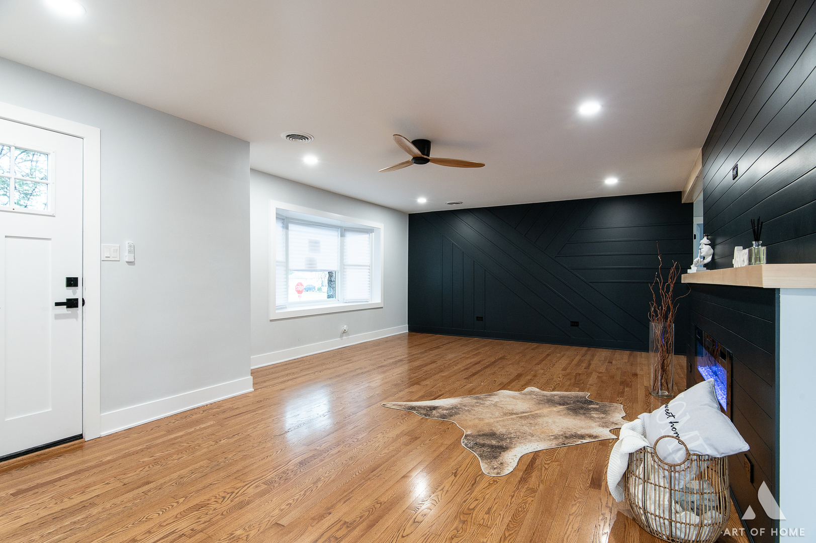 8459 S 85th Court, Hickory Hills, IL 60457