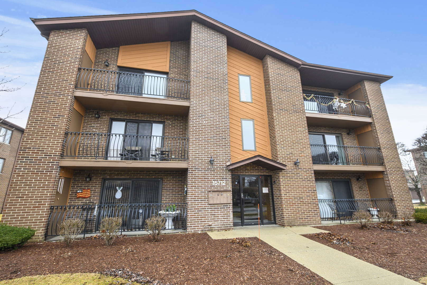 15712 Revere Court #D, Oak Forest, IL 60452