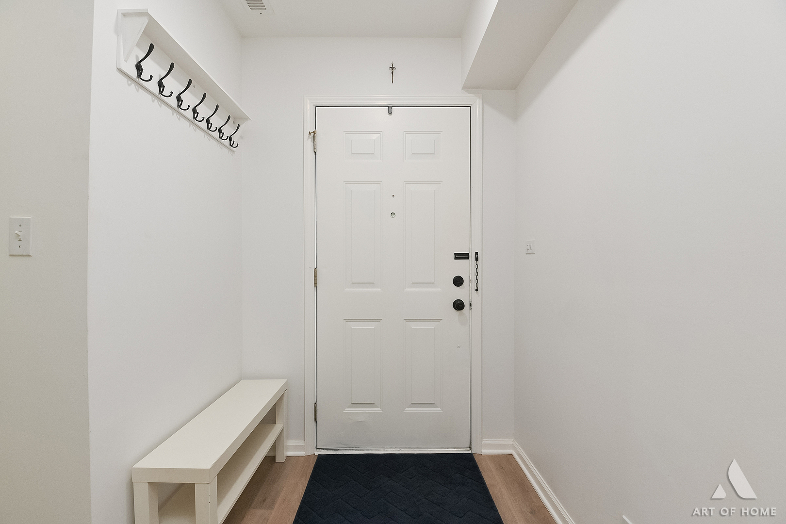 902 Ashley Court, Westmont, IL 60559