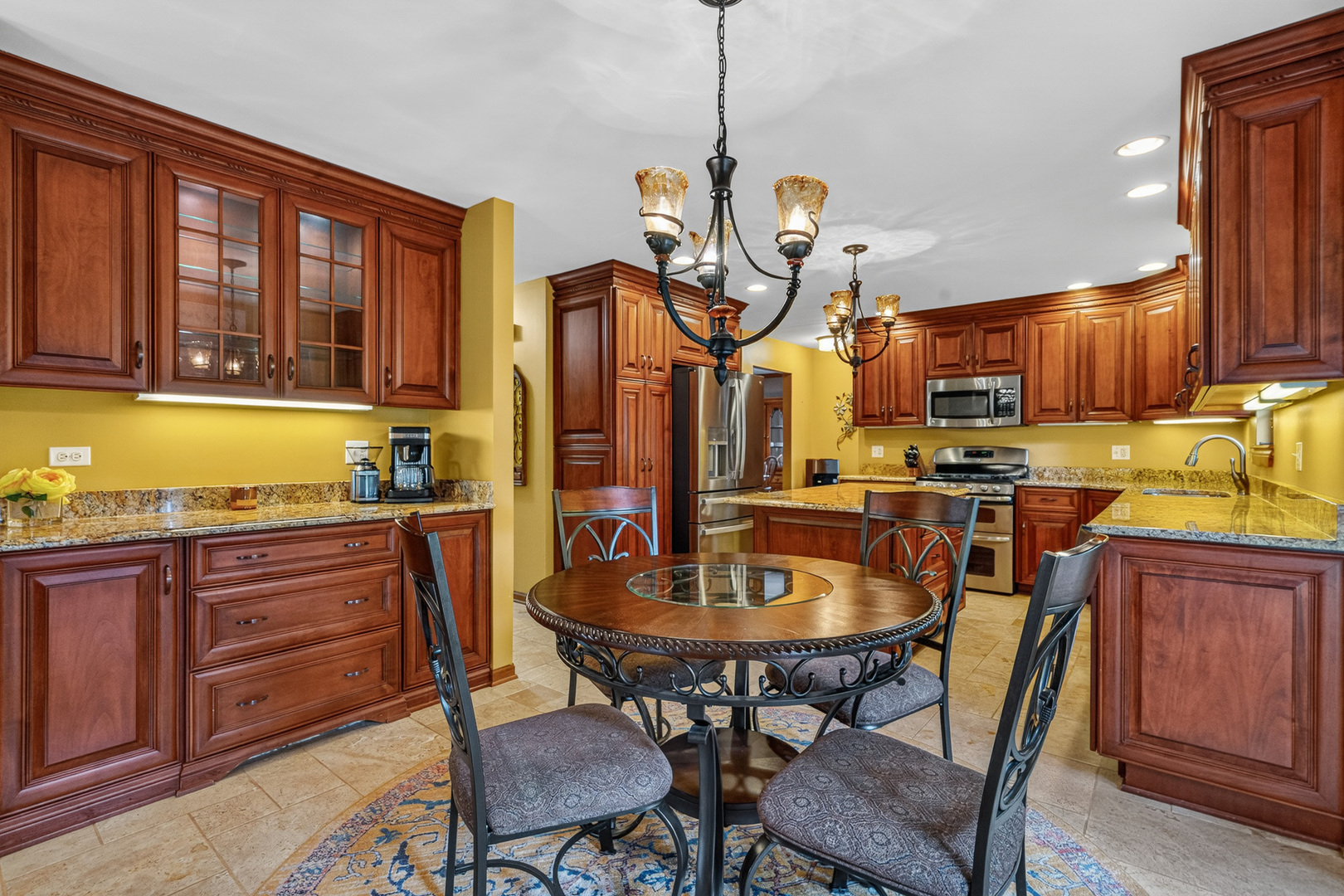 5205 Brookshire Estates Drive, Plainfield, IL 60586